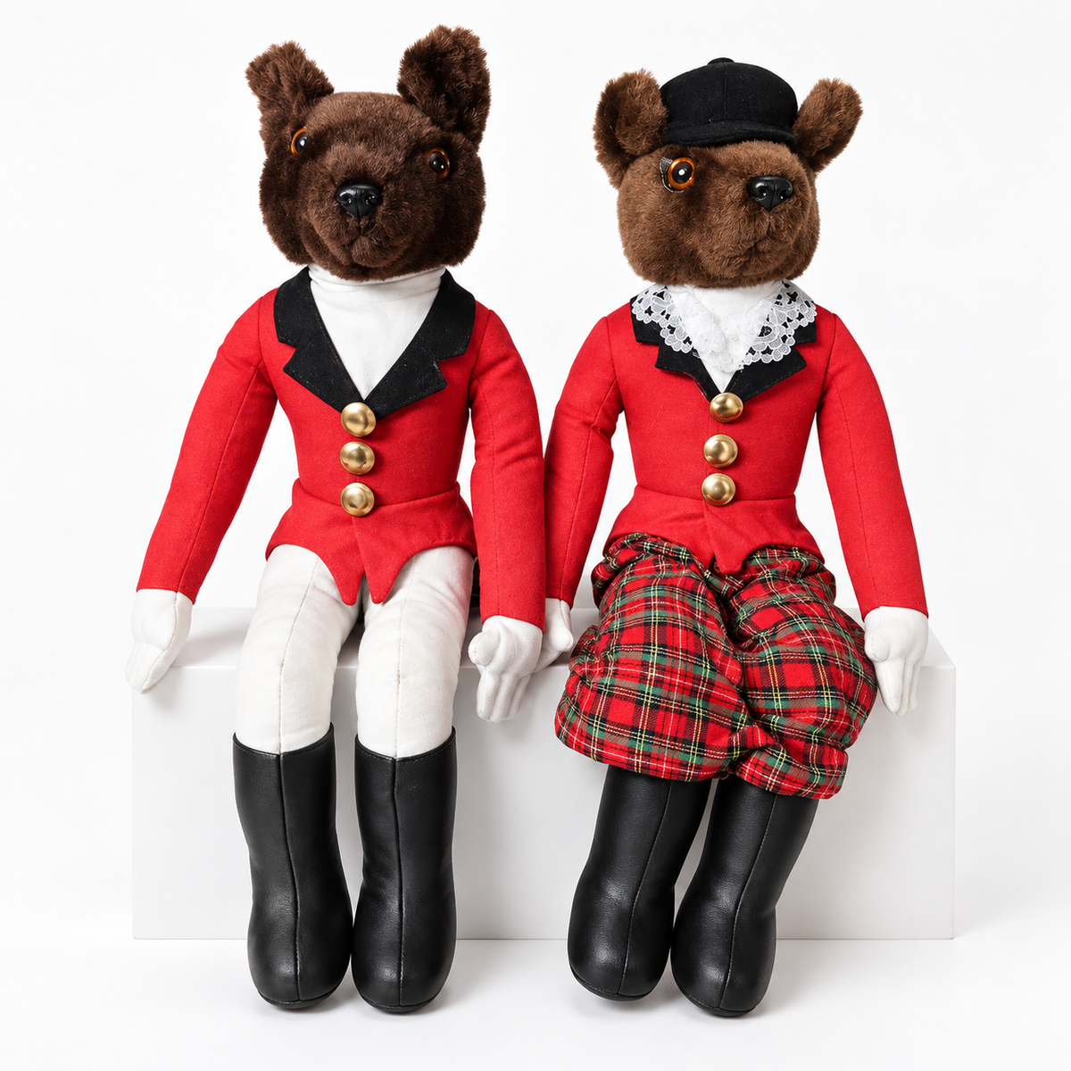 Mr. & Mrs. Fox Auction - The unofficial HUNT Mascots